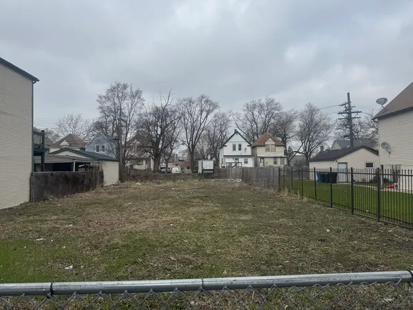 $54,000 | 4644 West Ohio Street, Chicago, IL 60644