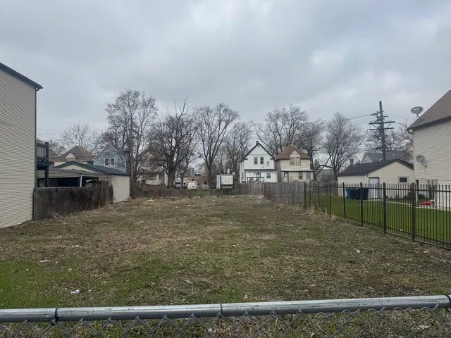 $59,000 | 4644 West Ohio Street, Chicago, IL 60644