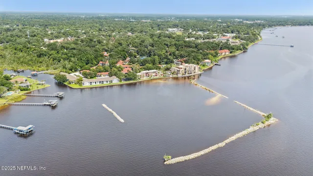 $299,900 | 2201 Astor Street, Unit 6, Orange Park, FL 32073