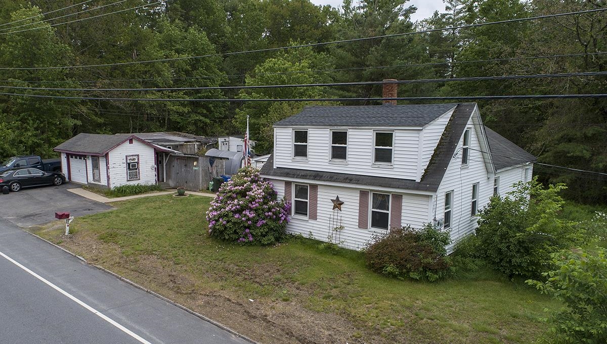 321 Mammoth Road Londonderry, NH 03053 - Photo 12 of 19 Gallery Image 12