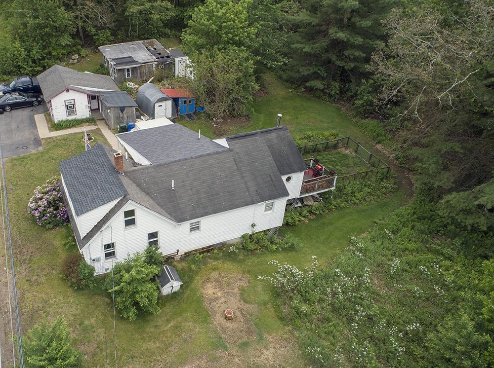 321 Mammoth Road Londonderry, NH 03053 - Photo 7 of 19 Gallery Image 7