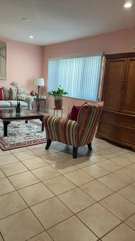 $322,900 | 19 Matador Lane, Unit 622, Davie, FL 33324