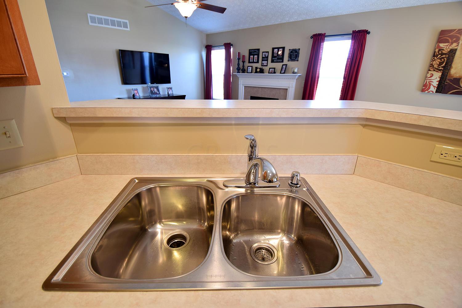 129 Stockard Loop Delaware, OH 43015 - Photo 11 of 40 Gallery Image 11