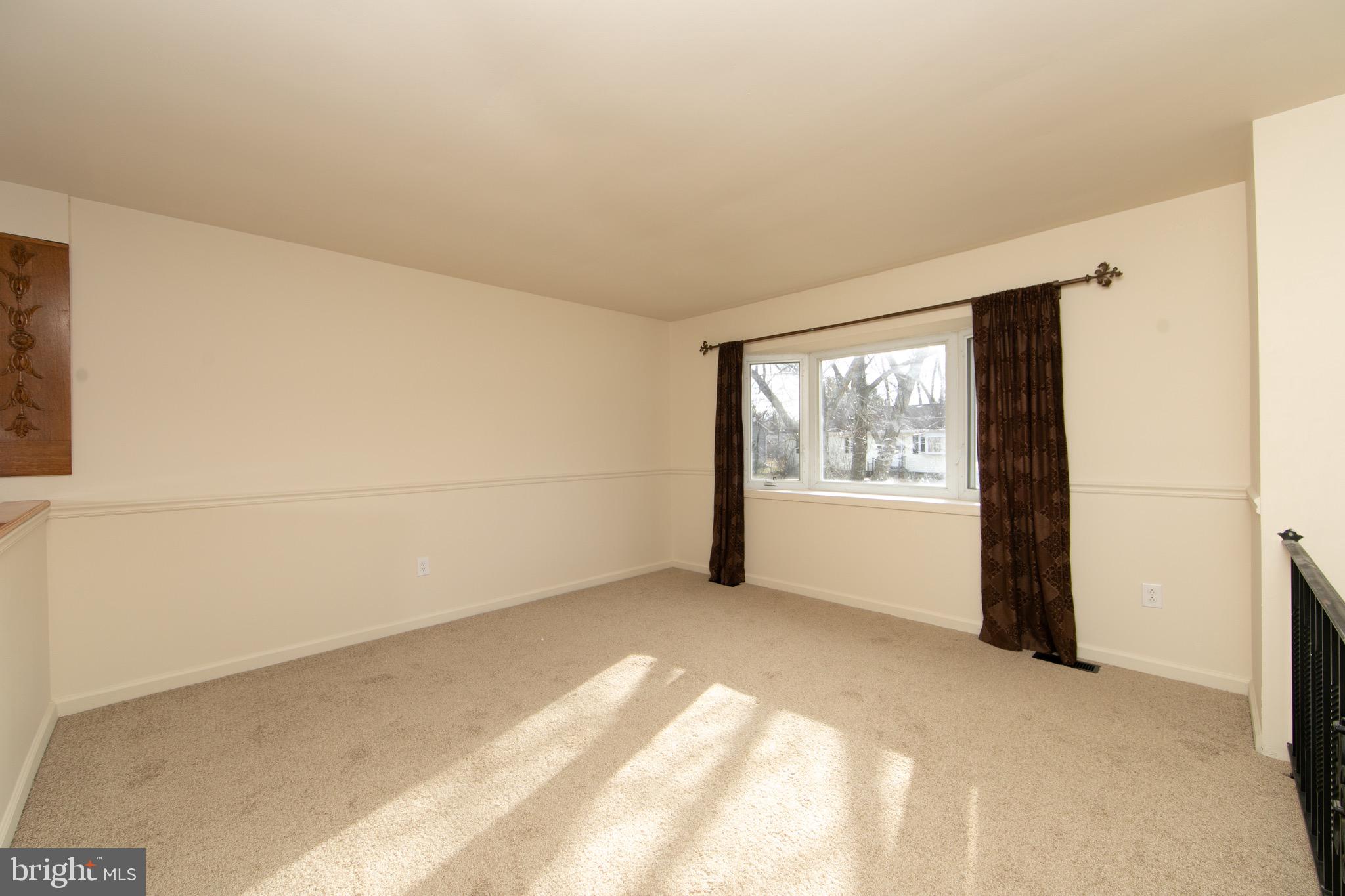 608 Katherine Road Browns Mills, NJ 08015 - Photo 2 of 42 Living Room
