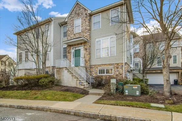 $619,900 | 145 Arrowgate Drive, Randolph, NJ 07869