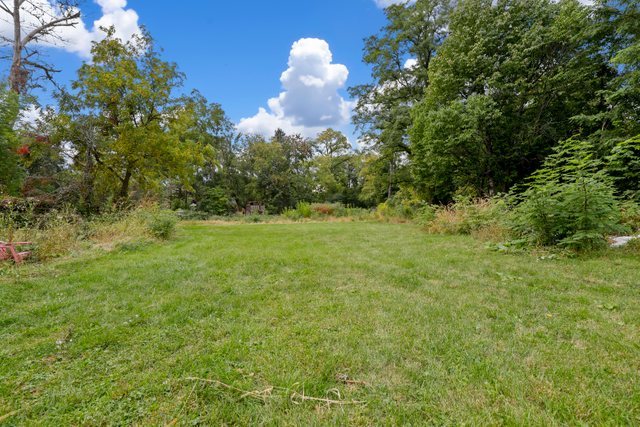 306 North Elmhurst Road Prospect Heights, IL 60070 - Photo 22 of 26