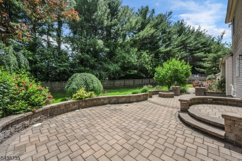 8 Glen Eagles Road Washington, NJ 07882 - Photo 32 of 41
