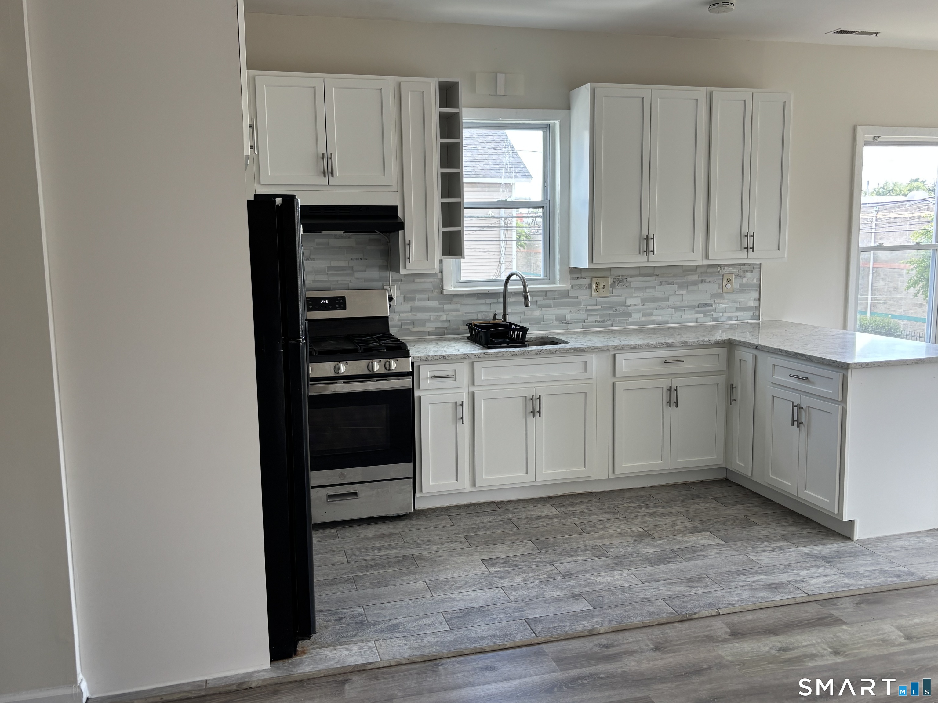 236 Brooks Street, Unit 236 Bridgeport, CT 06608 - Photo 5 of 16