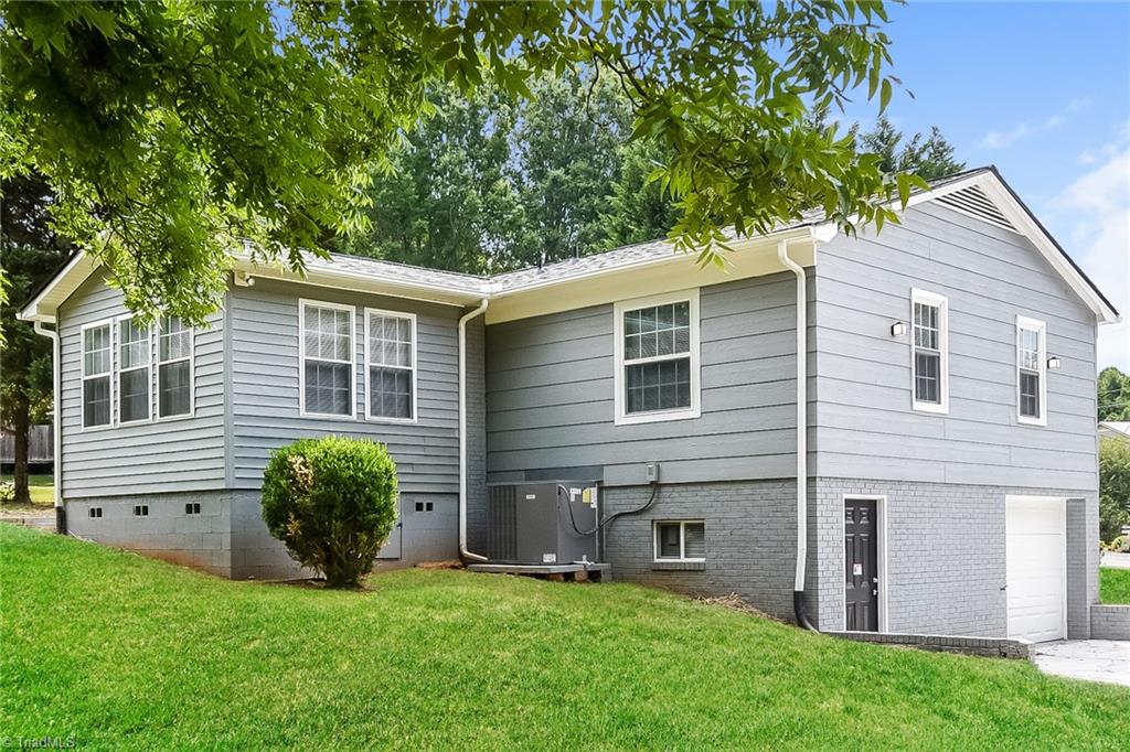 1006 Sumner Court Thomasville, NC 27360 - Photo 16 of 17