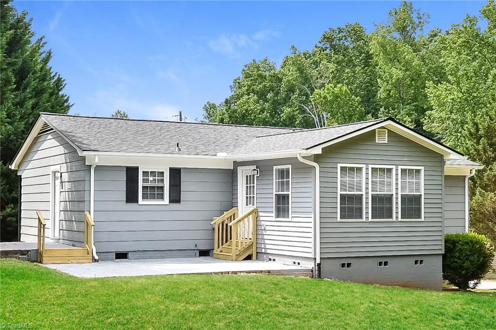 1006 Sumner Court Thomasville, NC 27360 - Photo 17 of 17