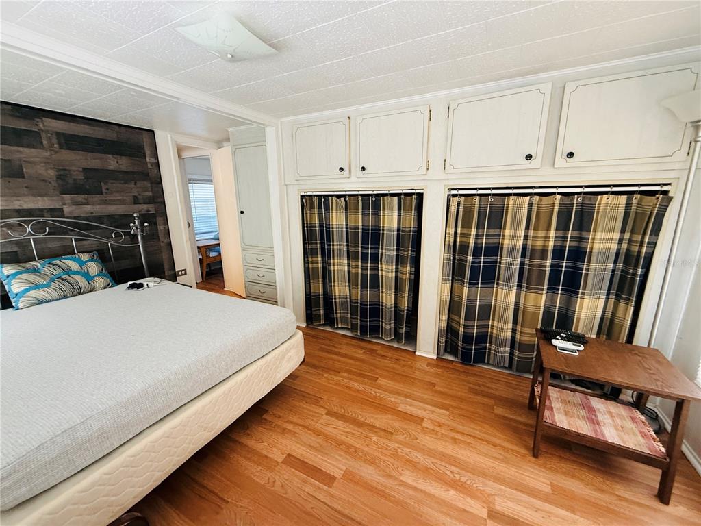 4851 West Gandy Boulevard, Unit B3L15 Tampa, FL 33611 - Photo 17 of 34