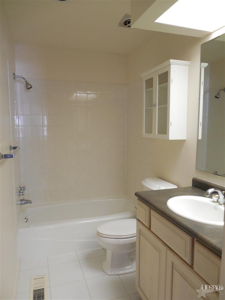 1715 Lower Huntington Road Fort Wayne, IN 46819 - Photo 10 of 13