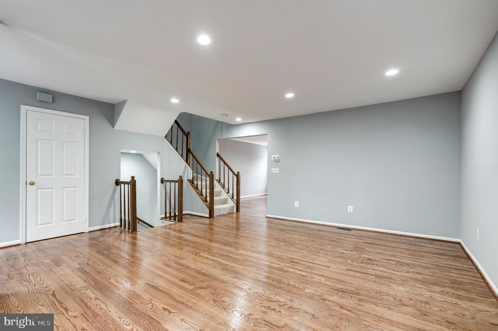 3827 Inverness Road Fairfax, VA 22033 - Photo 7 of 35