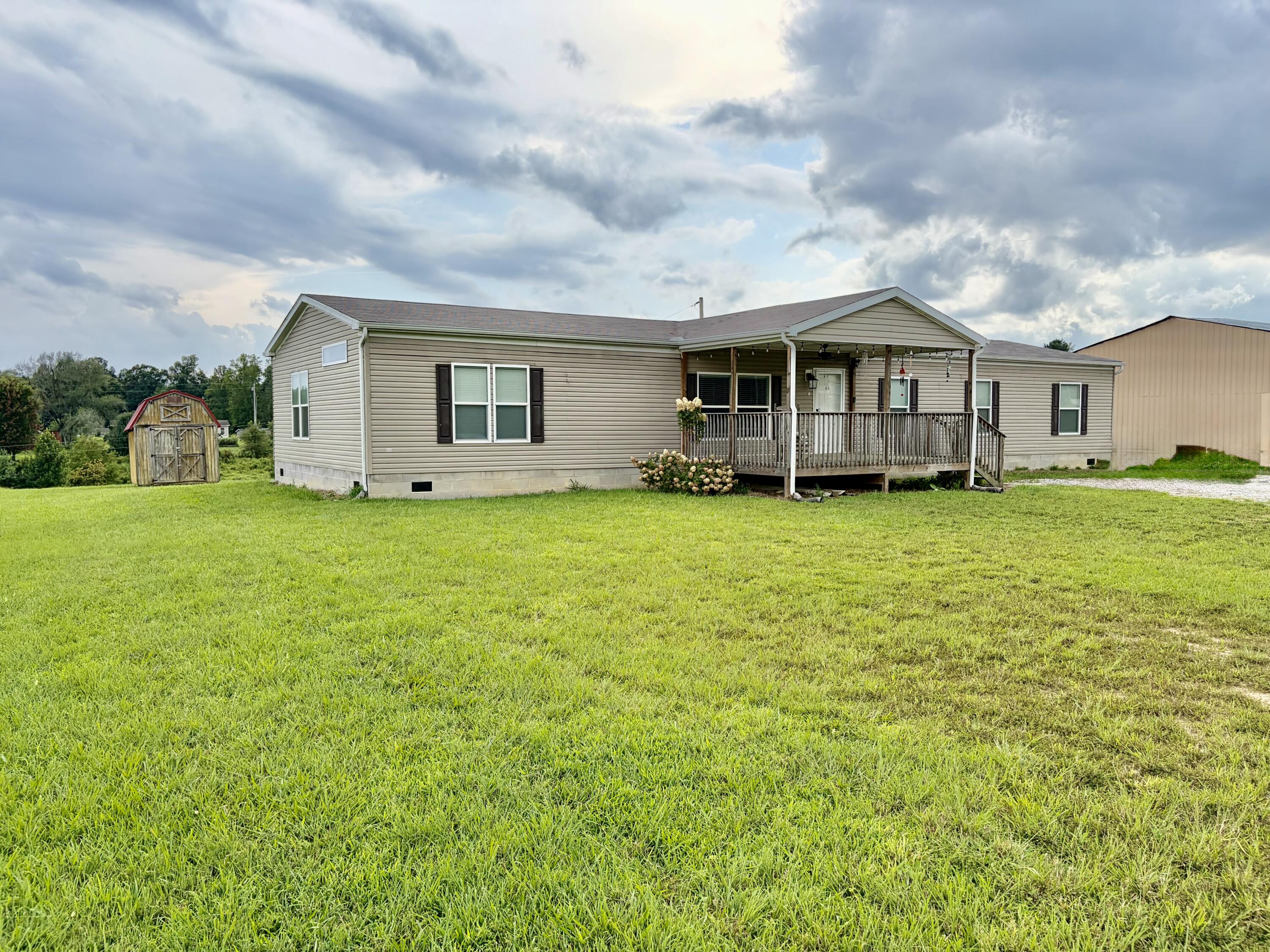 935 Stoney Fork Road Corbin, KY 40701 - Photo 2 of 53 IMG_3945