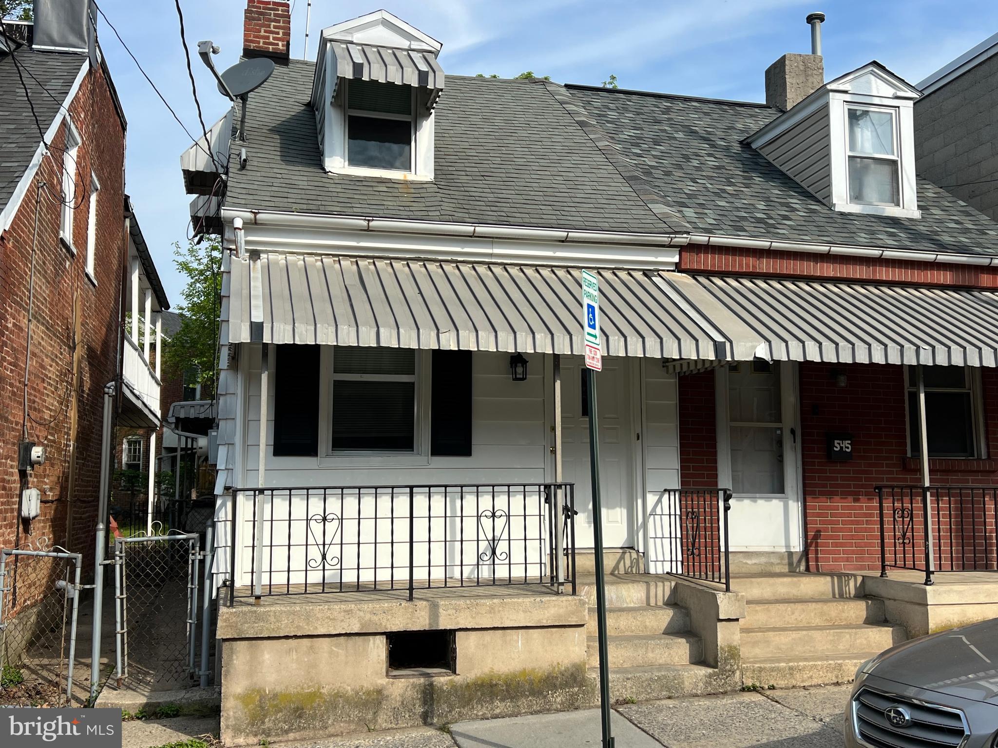 547 Manor Street Lancaster, PA 17603 - Photo 1 of 12