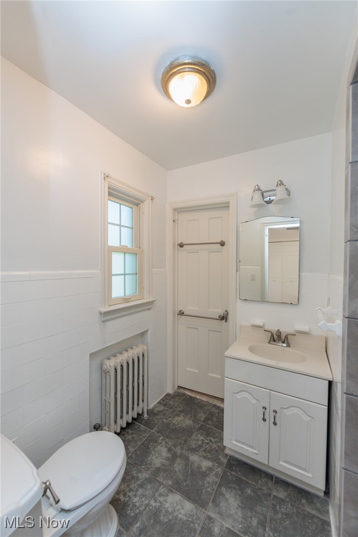 2551 Ashurst Road University Heights, OH 44118 - Photo 41 of 50