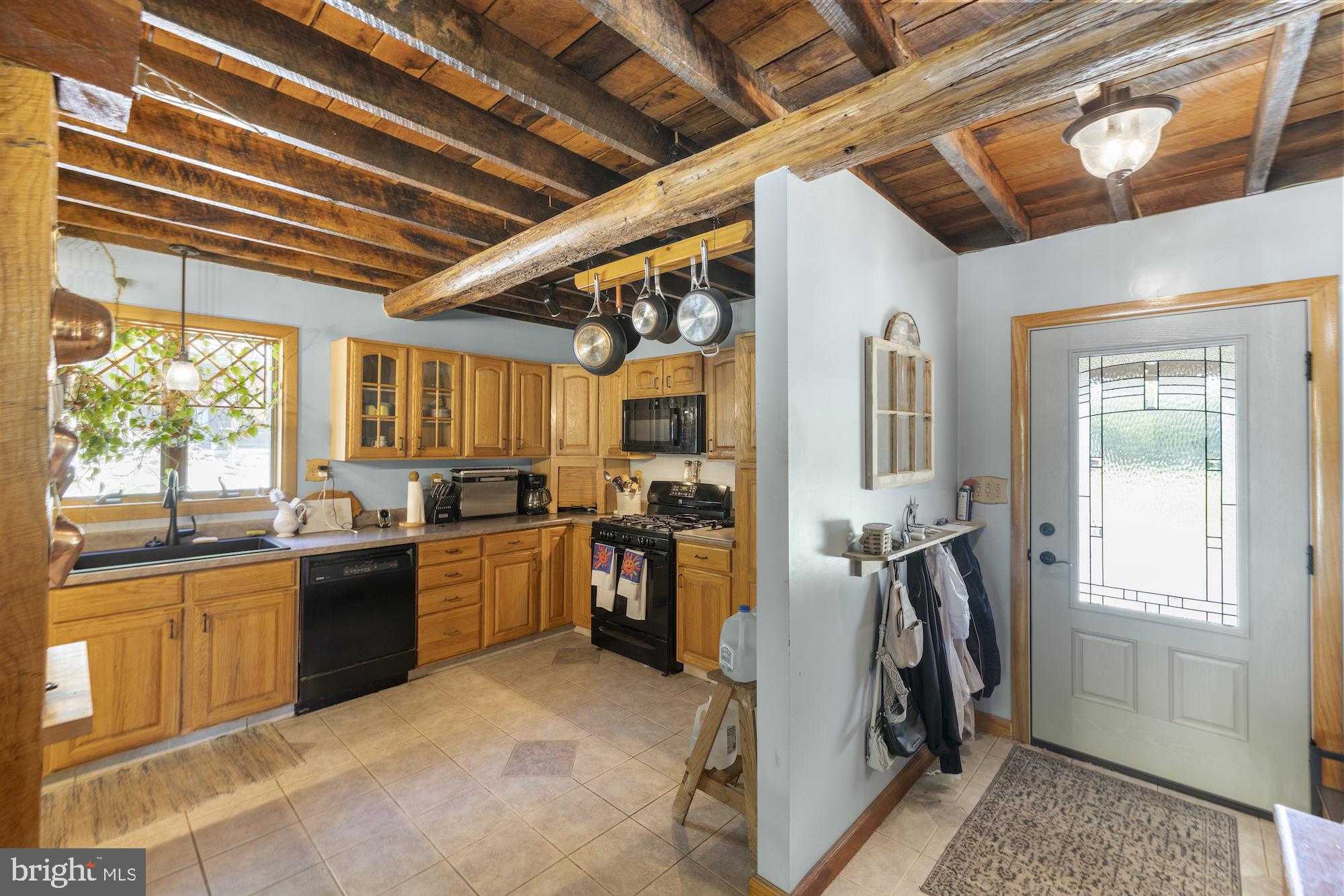 115 Spigot Valley Road Biglerville, PA 17307 - Photo 6 of 52 Gallery Image 6