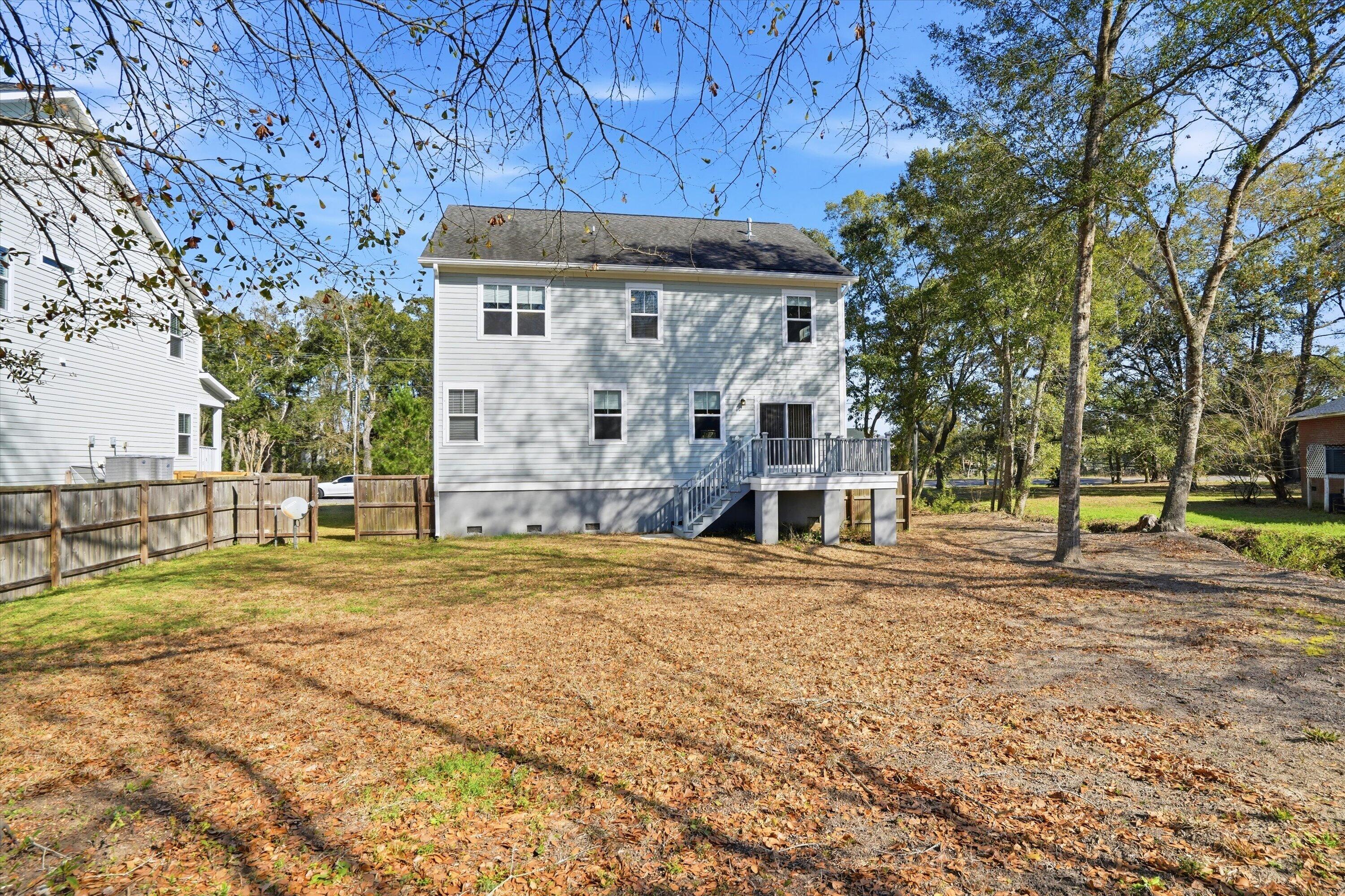 1617 Secessionville Road Charleston, SC 29412 - Photo 4 of 25 Huge Yard