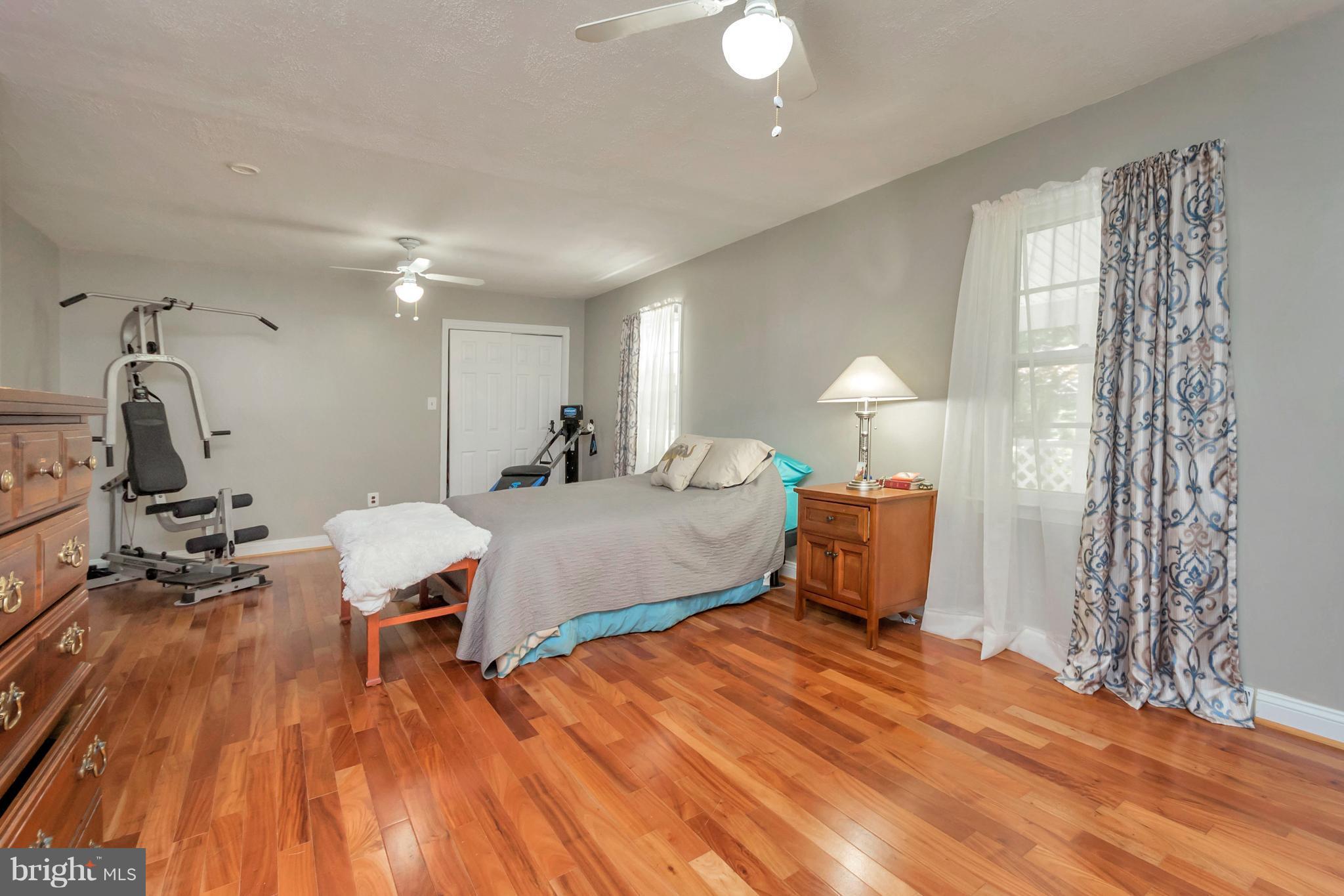 13347 Sillamon Road Goldvein, VA 22720 - Photo 19 of 28 Spacious bedroom