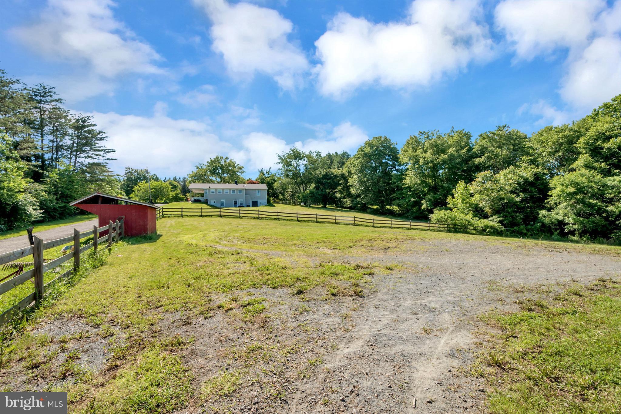 13347 Sillamon Road Goldvein, VA 22720 - Photo 6 of 28 Look at all this space!!