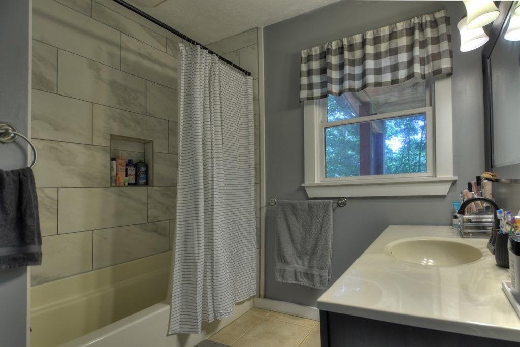 611 Davis Road Blue Ridge, GA 30513 - Photo 10 of 21