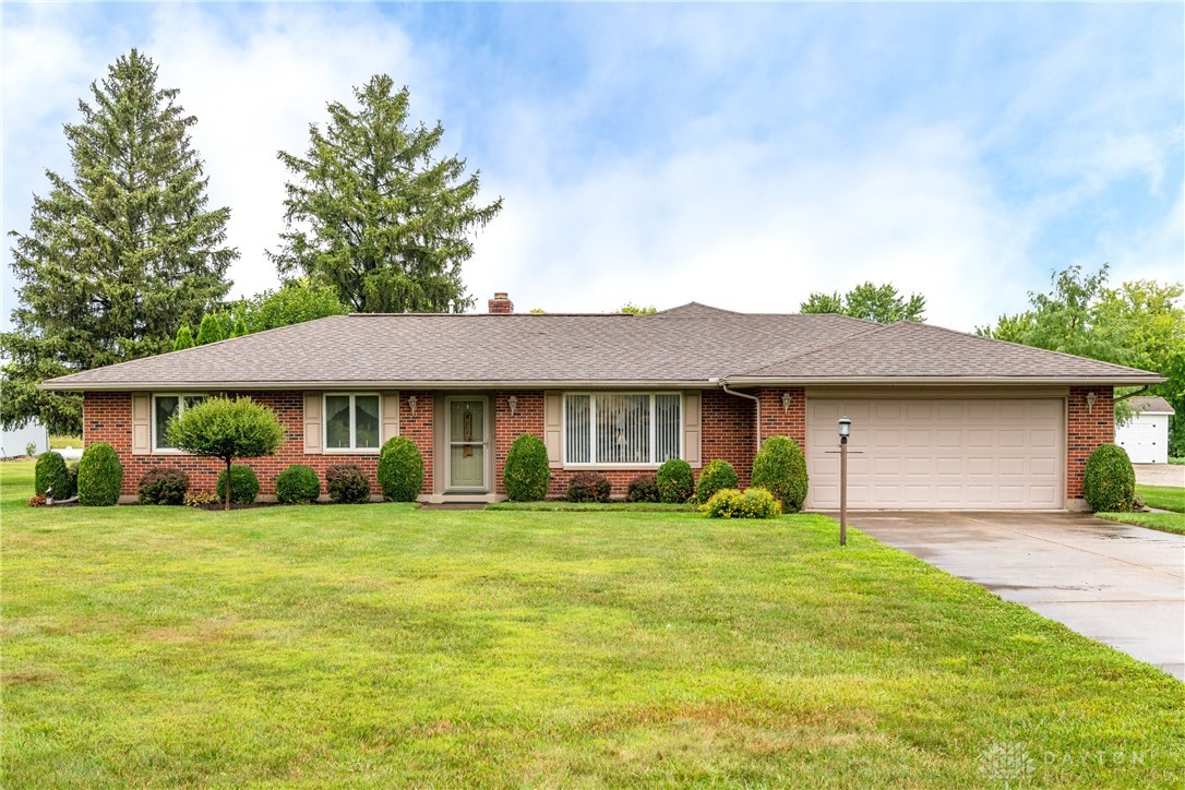 11625 Mile Road New Lebanon, OH 45345 - Photo 4 of 61 Gallery Image 4