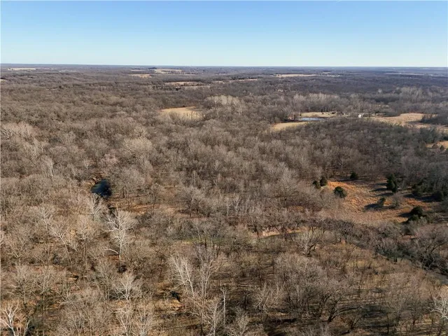 $159,900 | 23215 South 2325th Road, Milo, MO 64767