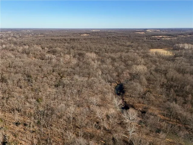 $159,900 | 23215 South 2325th Road, Milo, MO 64767