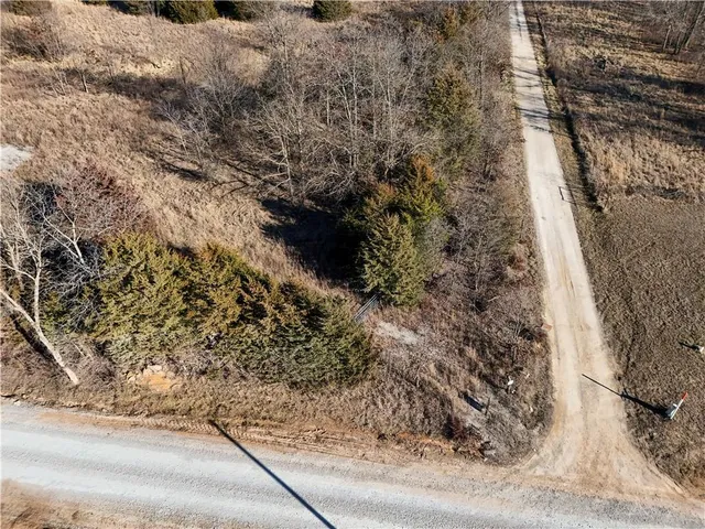 $159,900 | 23215 South 2325th Road, Milo, MO 64767