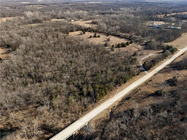 $159,900 | 23215 South 2325th Road, Milo, MO 64767