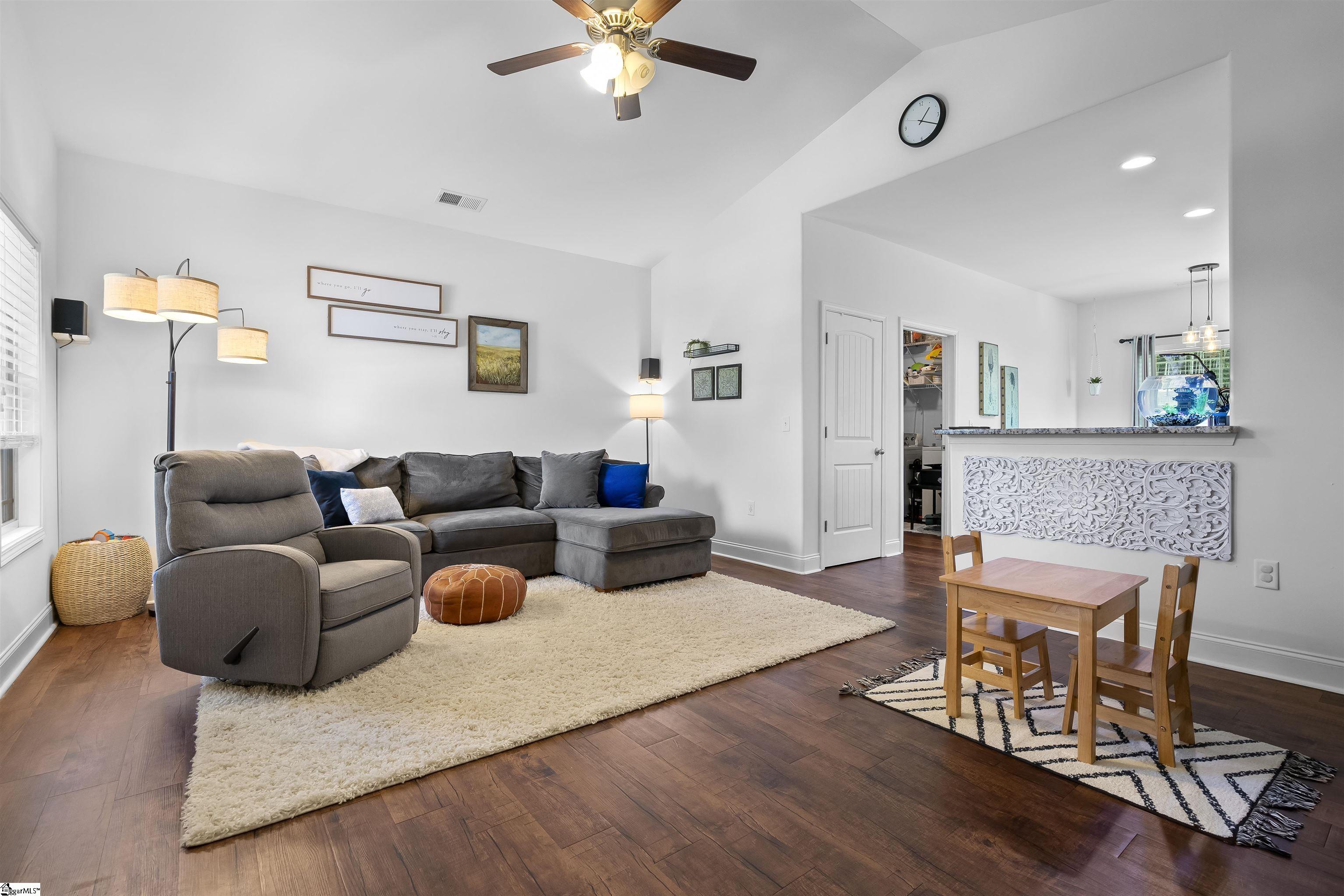 206 Center Street Greer, SC 29651 - Photo 3 of 26