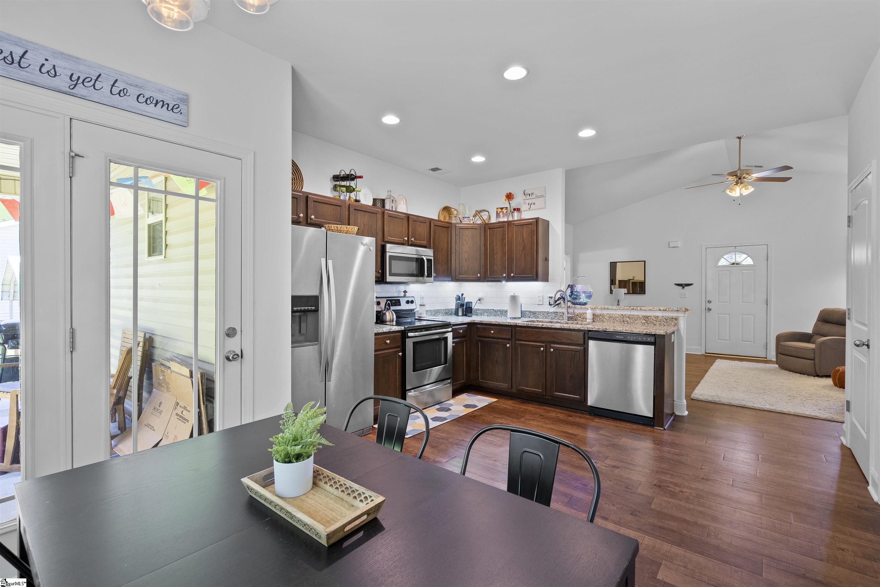 206 Center Street Greer, SC 29651 - Photo 9 of 26