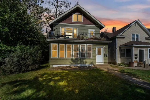$485,000 | 1217 Grand Avenue, St. Paul, MN 55105