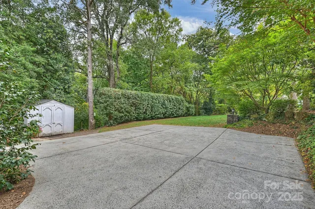 a view of an outdoor space and a yard