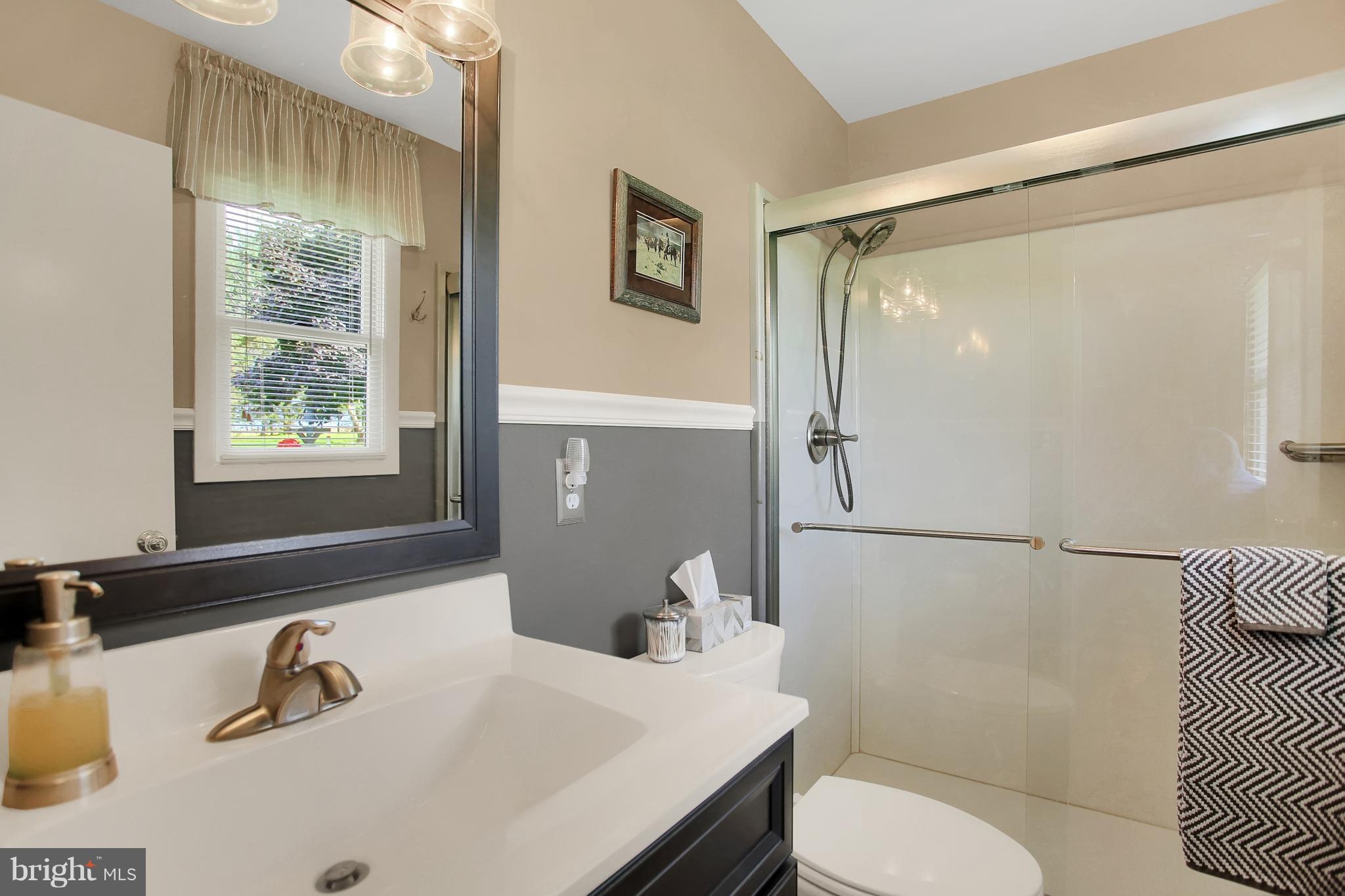 126 Leeds Road Newville, PA 17241 - Photo 18 of 34 Master bath