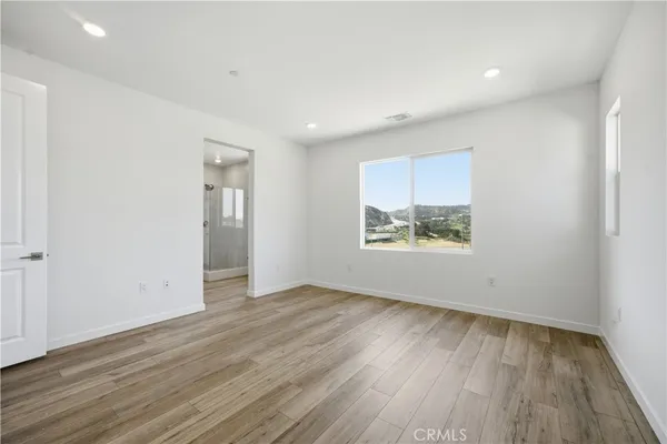 $999,952 | 20804 Pio Pico Court, Newhall, CA 91321