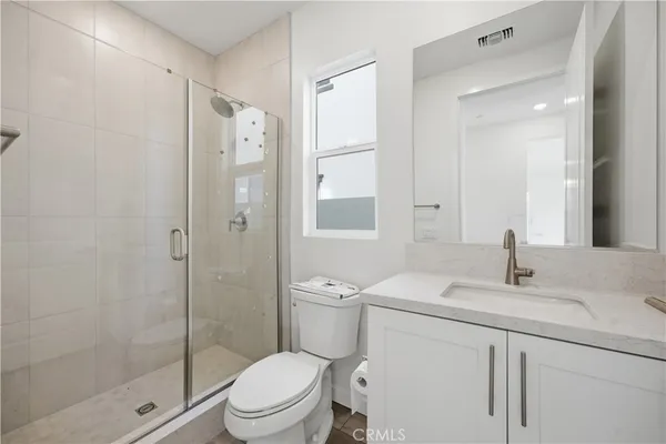 $999,952 | 20804 Pio Pico Court, Newhall, CA 91321
