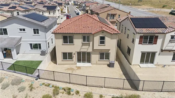 $999,952 | 20804 Pio Pico Court, Newhall, CA 91321