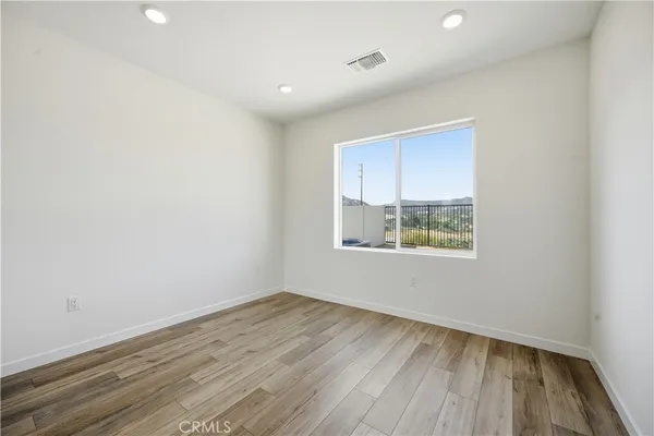 $999,952 | 20804 Pio Pico Court, Newhall, CA 91321