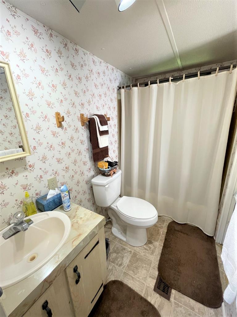 114 Dove Road Fancy Gap, VA 24328 - Photo 22 of 30 Gallery Image 22