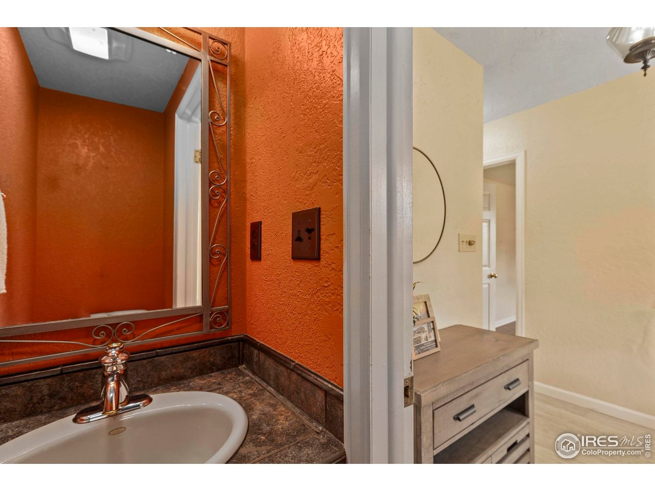 412 Terry Point Drive Fort Collins, CO 80524 - Photo 19 of 33 Powder Room Main Level