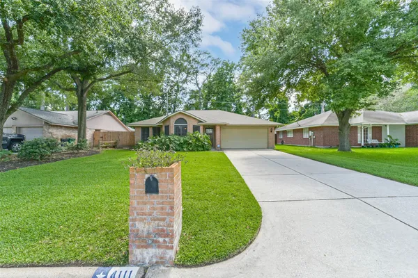 $2,000 | 4111 Hermitage Hollow Lane, Kingwood, TX 77339