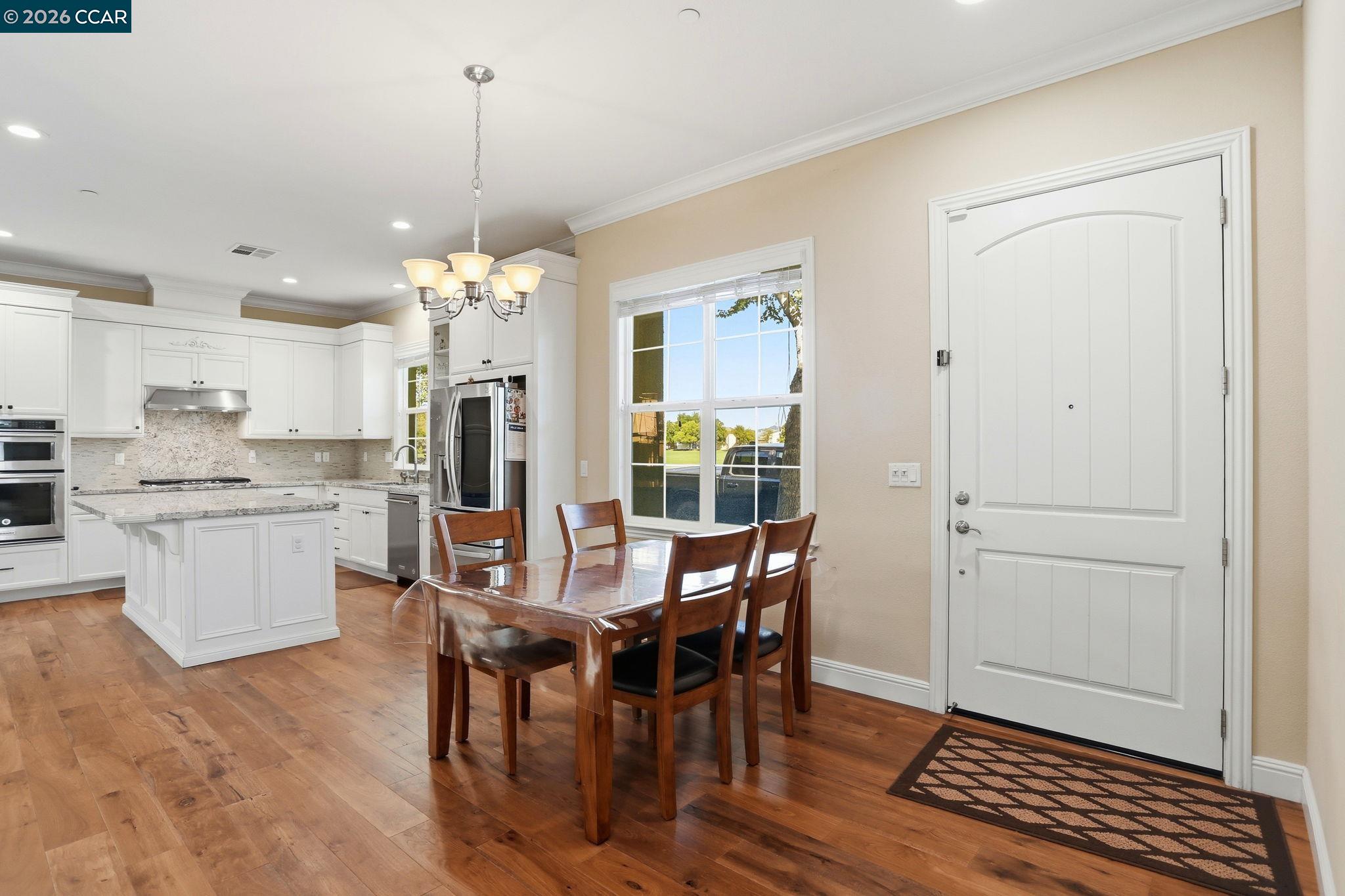 5043 Ivy Leaf Springs Road San Ramon, CA 94582 - Photo 11 of 48