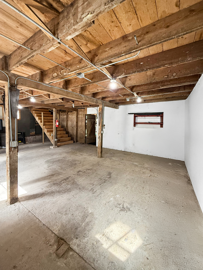 30789 East Five Points Road Kingston, IL 60145 - Photo 22 of 26 a view of a garage