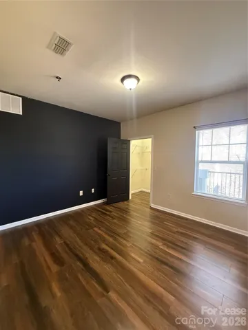 $1,550 | 300 Vista Lake Drive, Unit 205, Candler, NC 28715