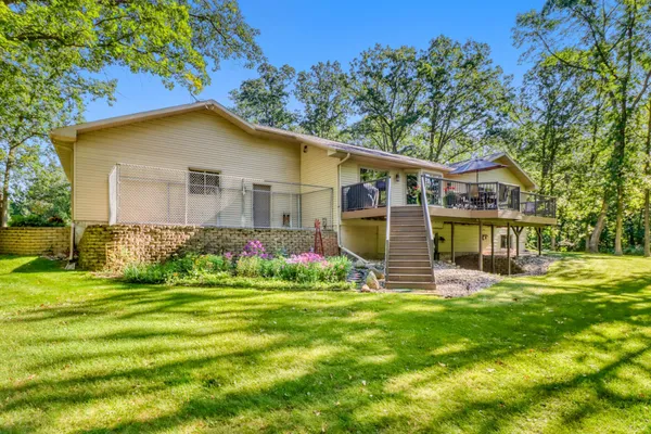 $795,000 | 37895 Southwest Height Of Land Drive, Rochert, MN 56578