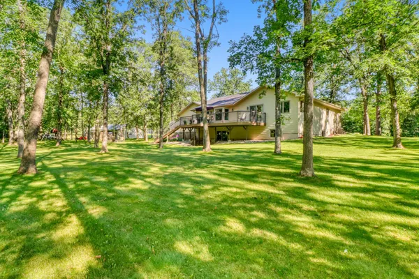 $795,000 | 37895 Southwest Height Of Land Drive, Rochert, MN 56578