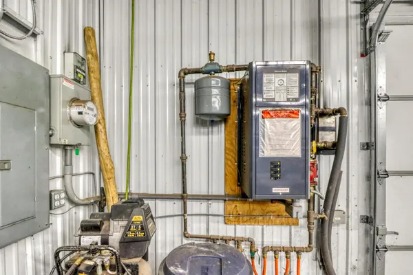 $795,000 | 37895 Southwest Height Of Land Drive, Rochert, MN 56578