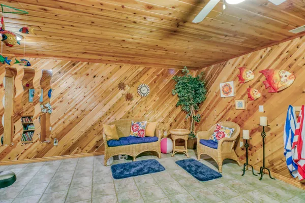 $795,000 | 37895 Southwest Height Of Land Drive, Rochert, MN 56578