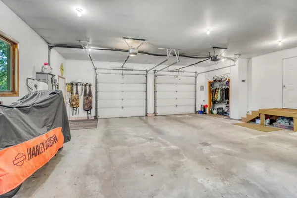 $795,000 | 37895 Southwest Height Of Land Drive, Rochert, MN 56578